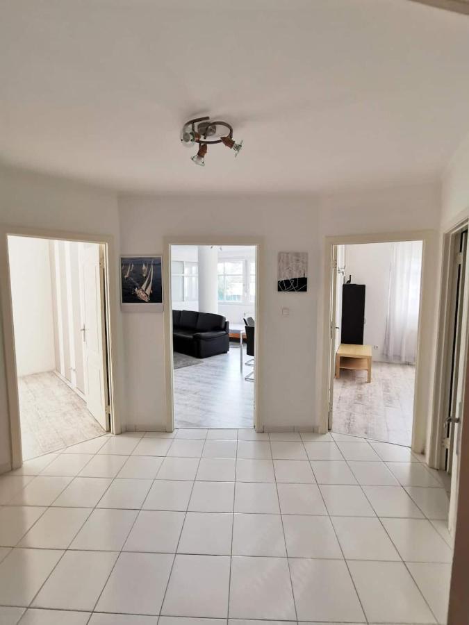 Bright, Spacious Apartment 3 Bedroom, Garage Budapest Exterior foto
